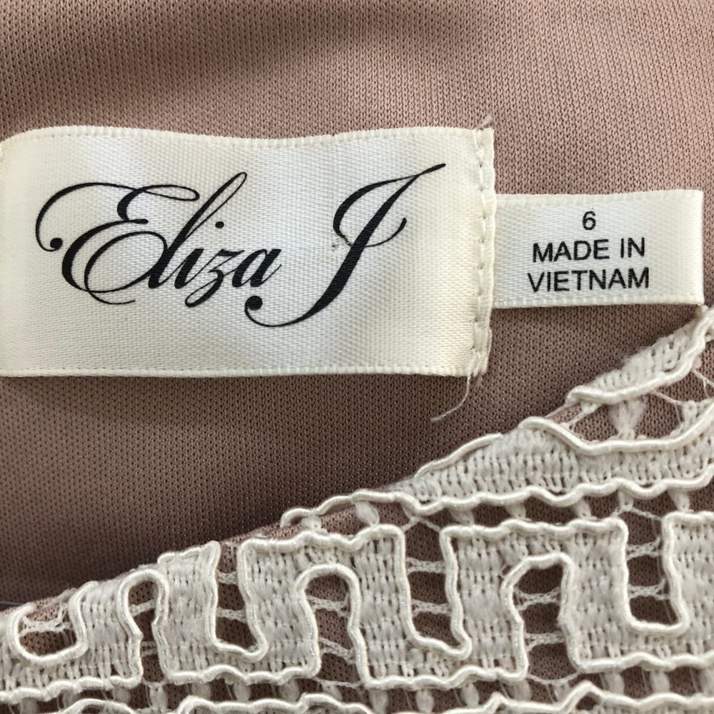Eliza J Cream Lace Overlay 3/4 Sleeve Midi Shift Dress Size 6 - Picture 8 of 8